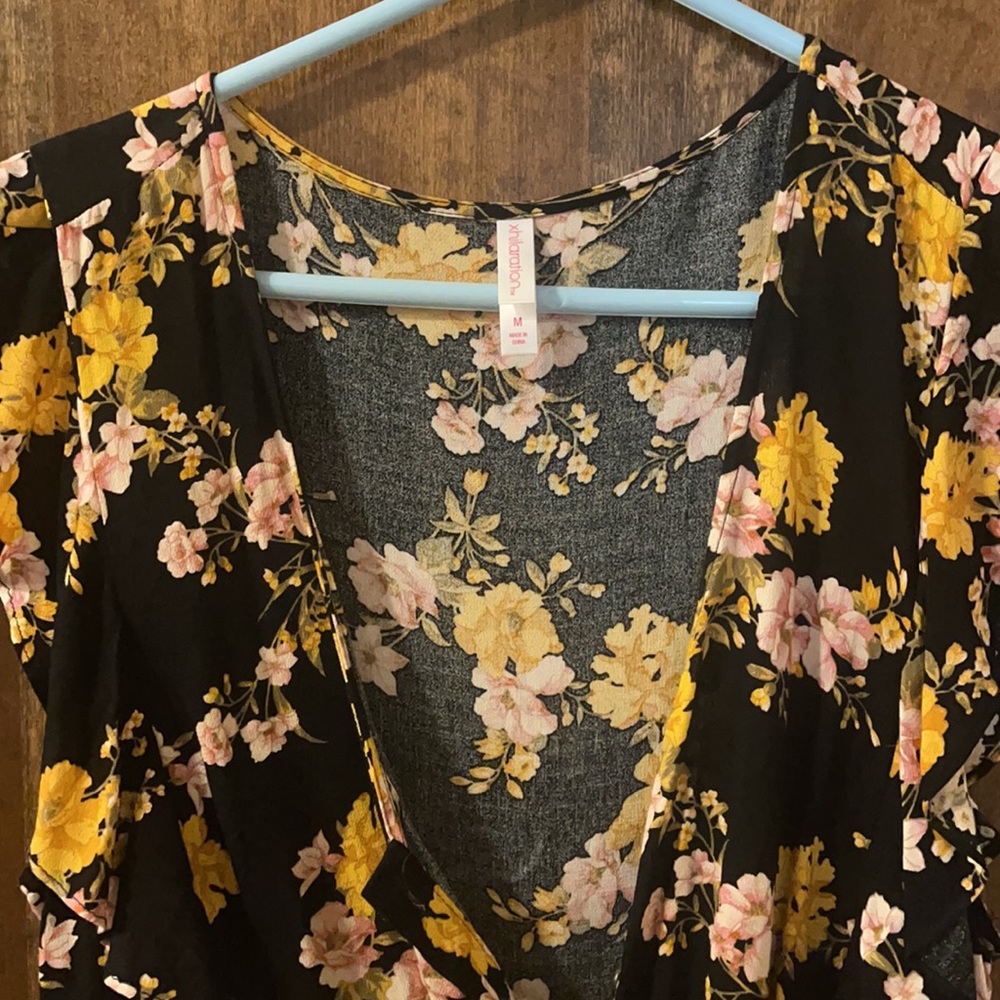 Romper - Picture 3 of 4